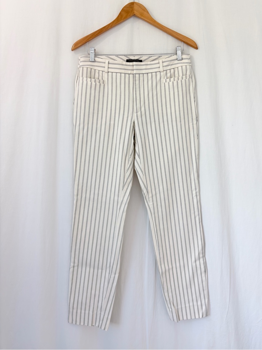 BANANA REPUBLIC SLOAN Bi-Stretch Pant size 8 Long - Ivory with navy stripes